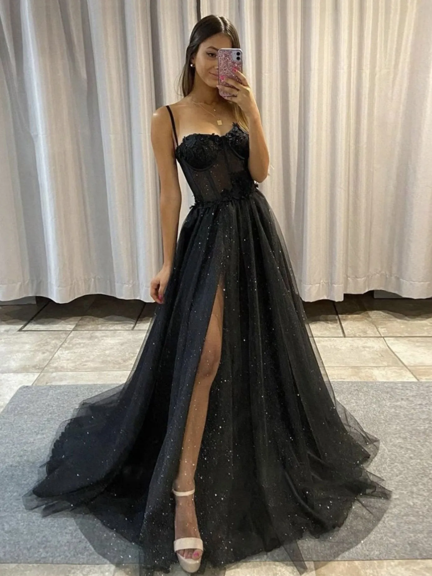 Black Sweetheart Neck Tulle Long Prom Dress