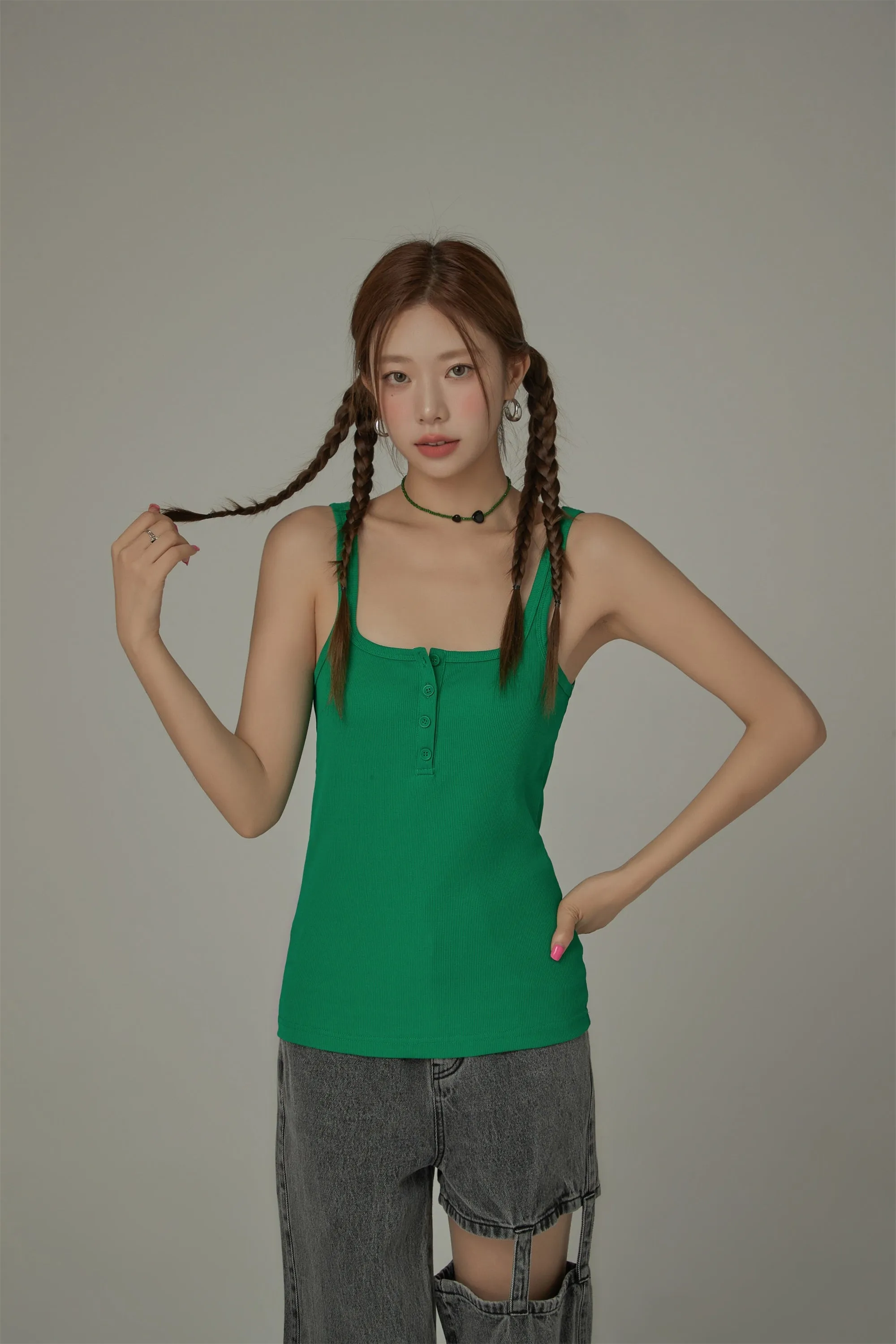 Color Button Sleeveless Tank Top