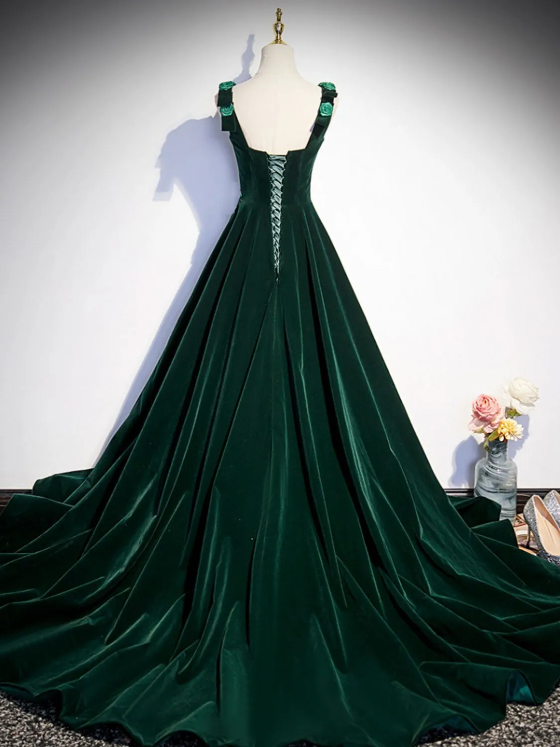 Emerald Green Velvet Rose Straps A-line Prom Dress