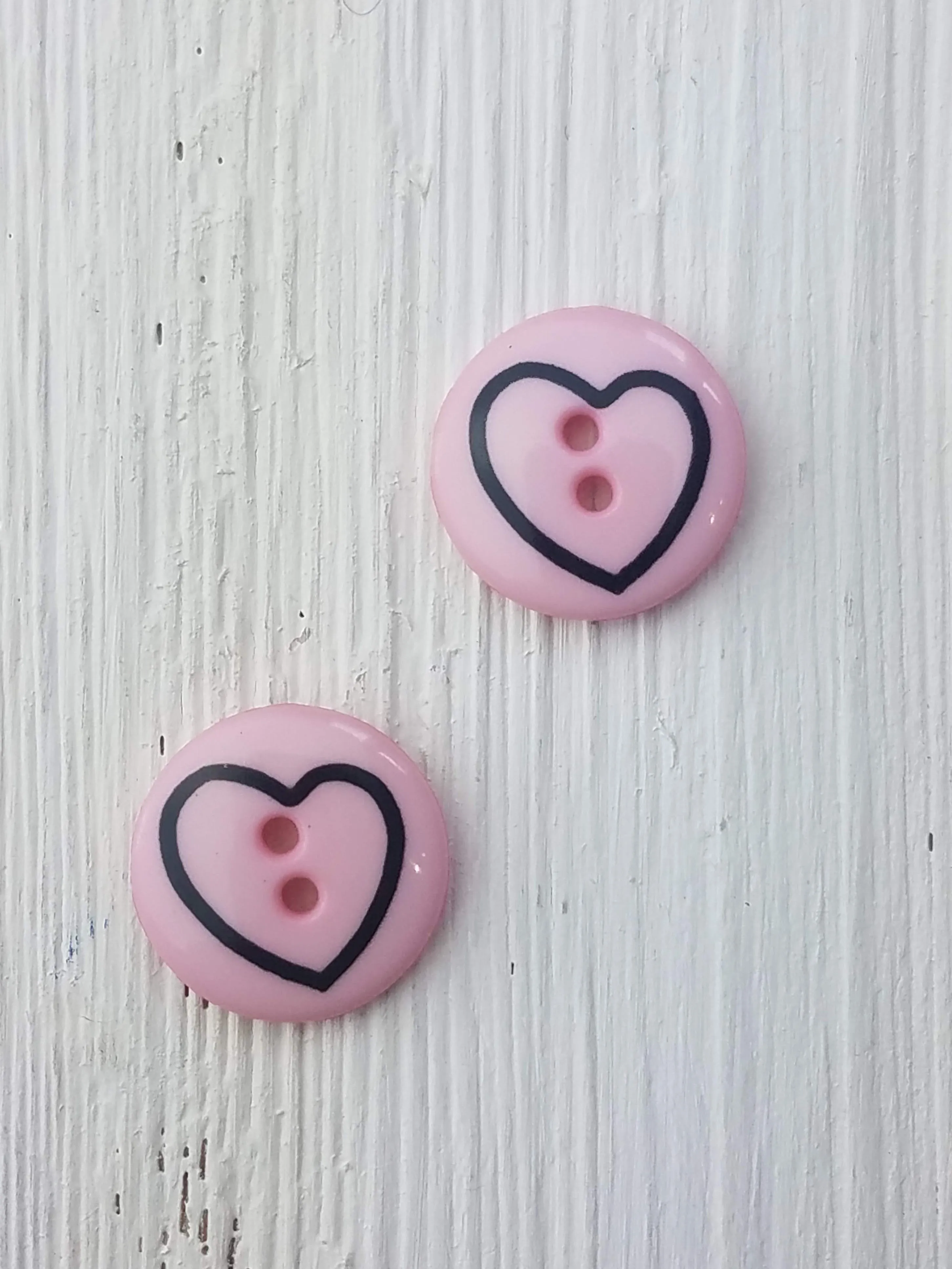 Heart round button