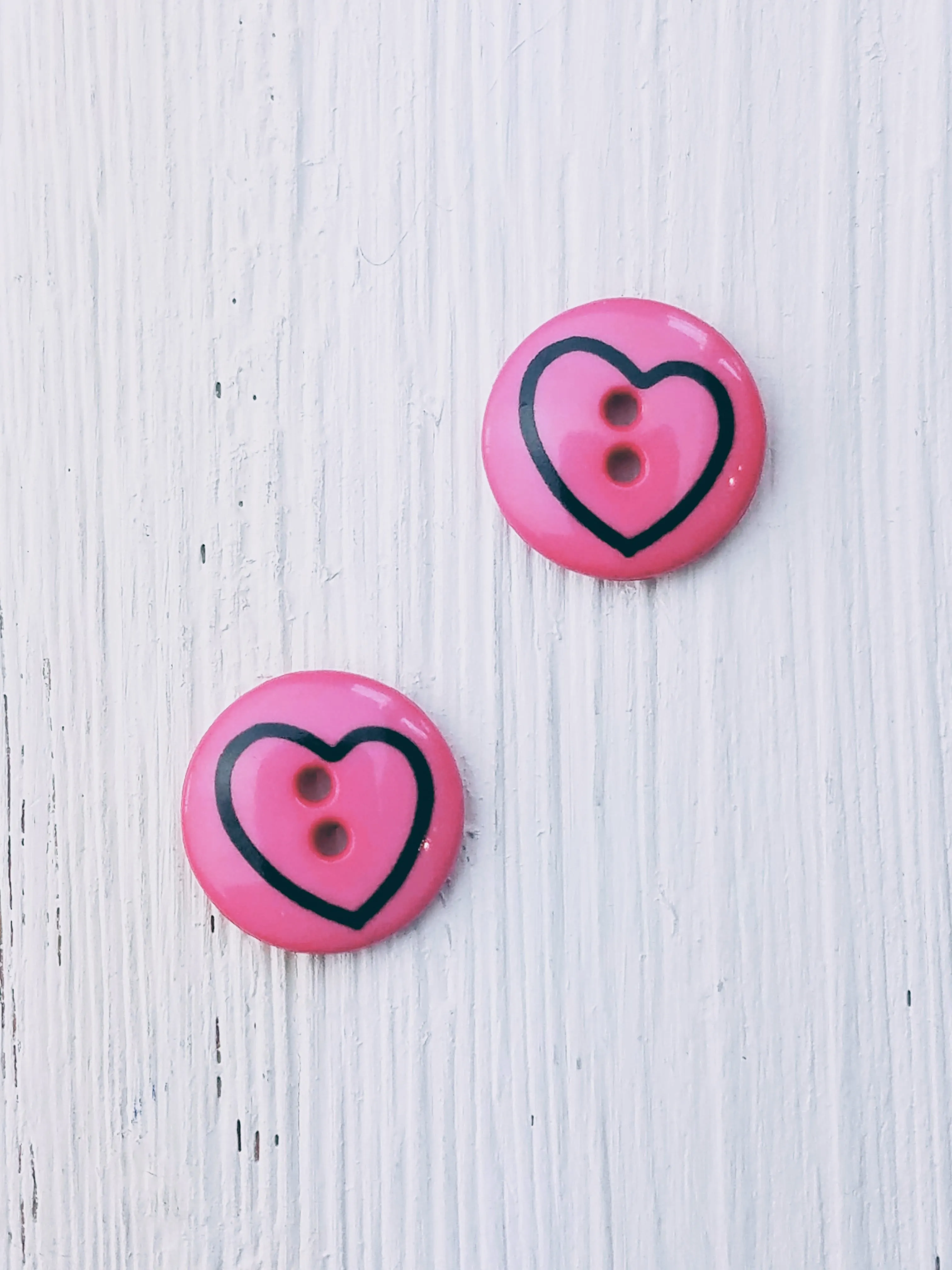 Heart round button