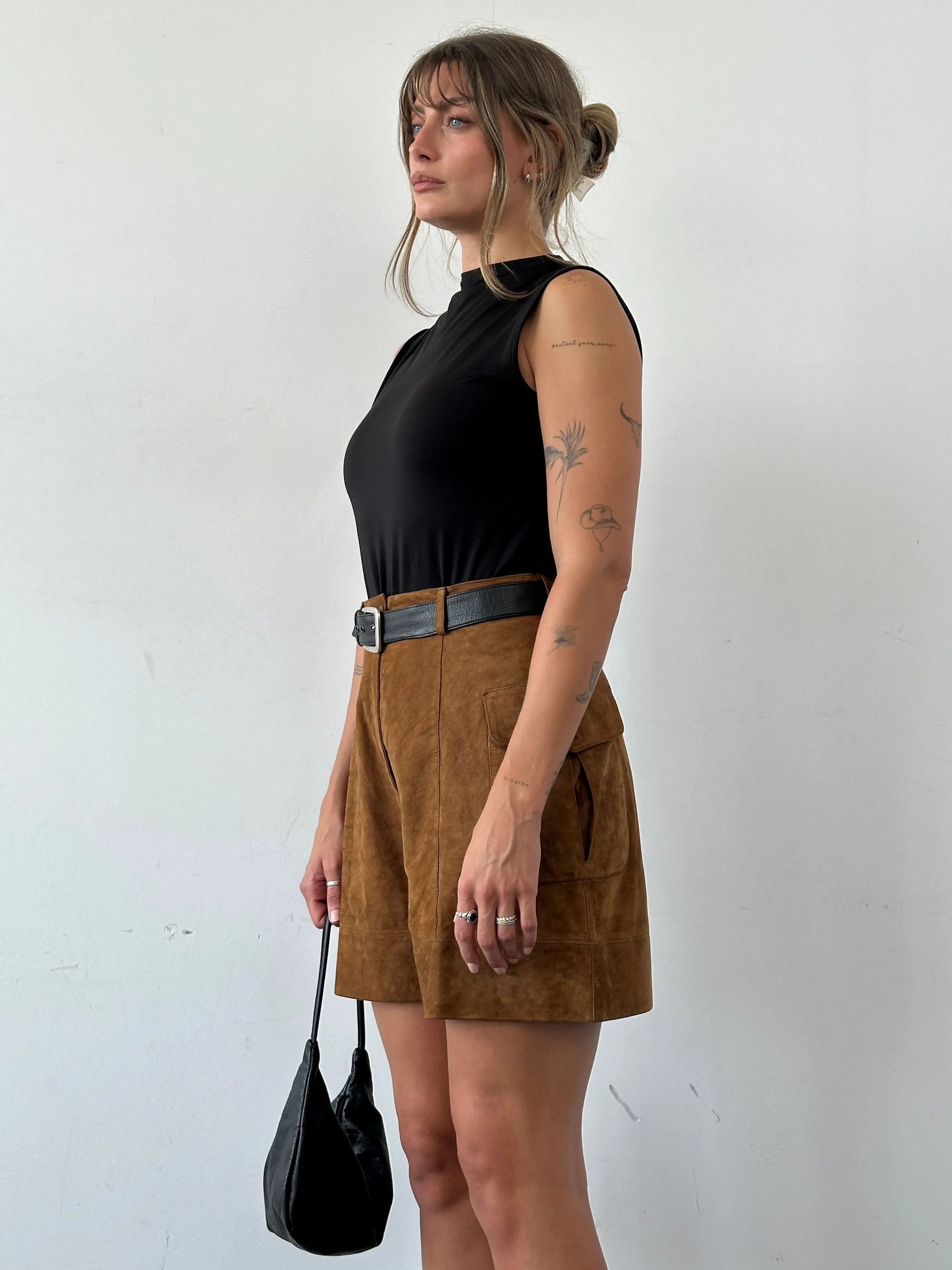 Italian Vintage High Waisted Suede Leather Shorts - W27