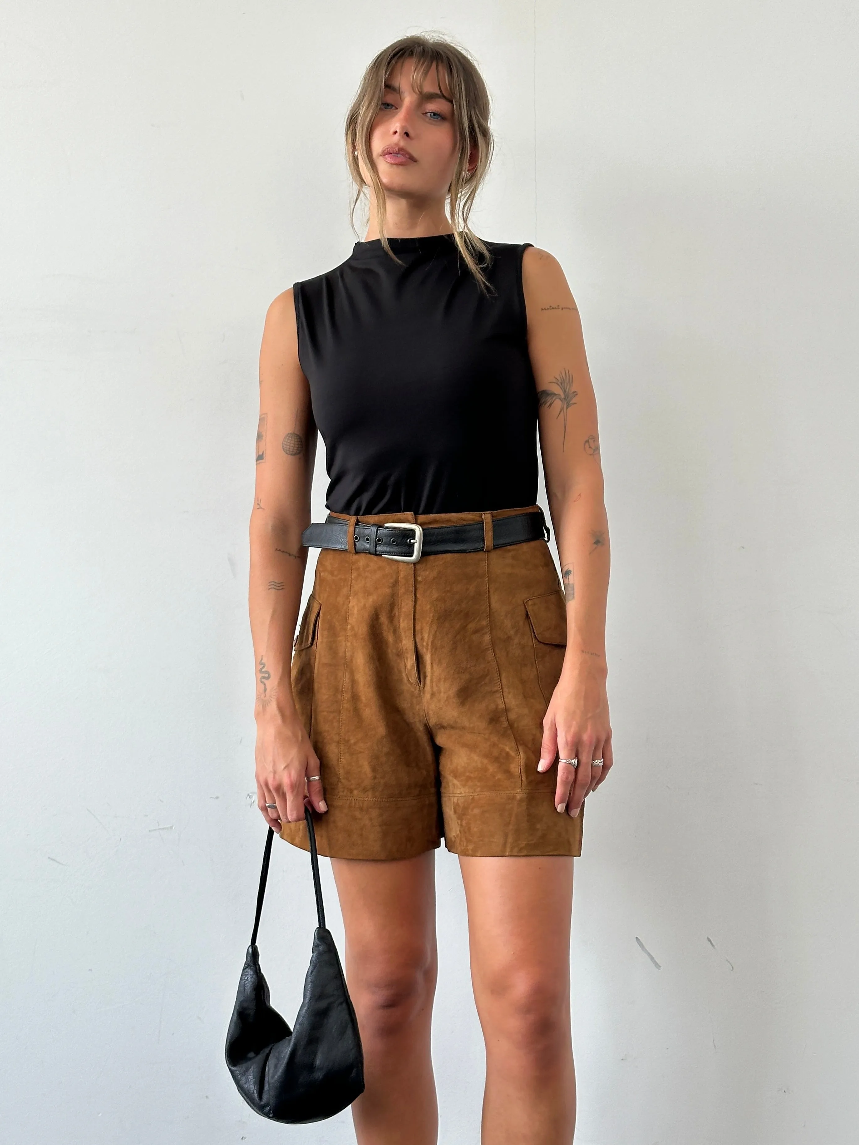 Italian Vintage High Waisted Suede Leather Shorts - W27