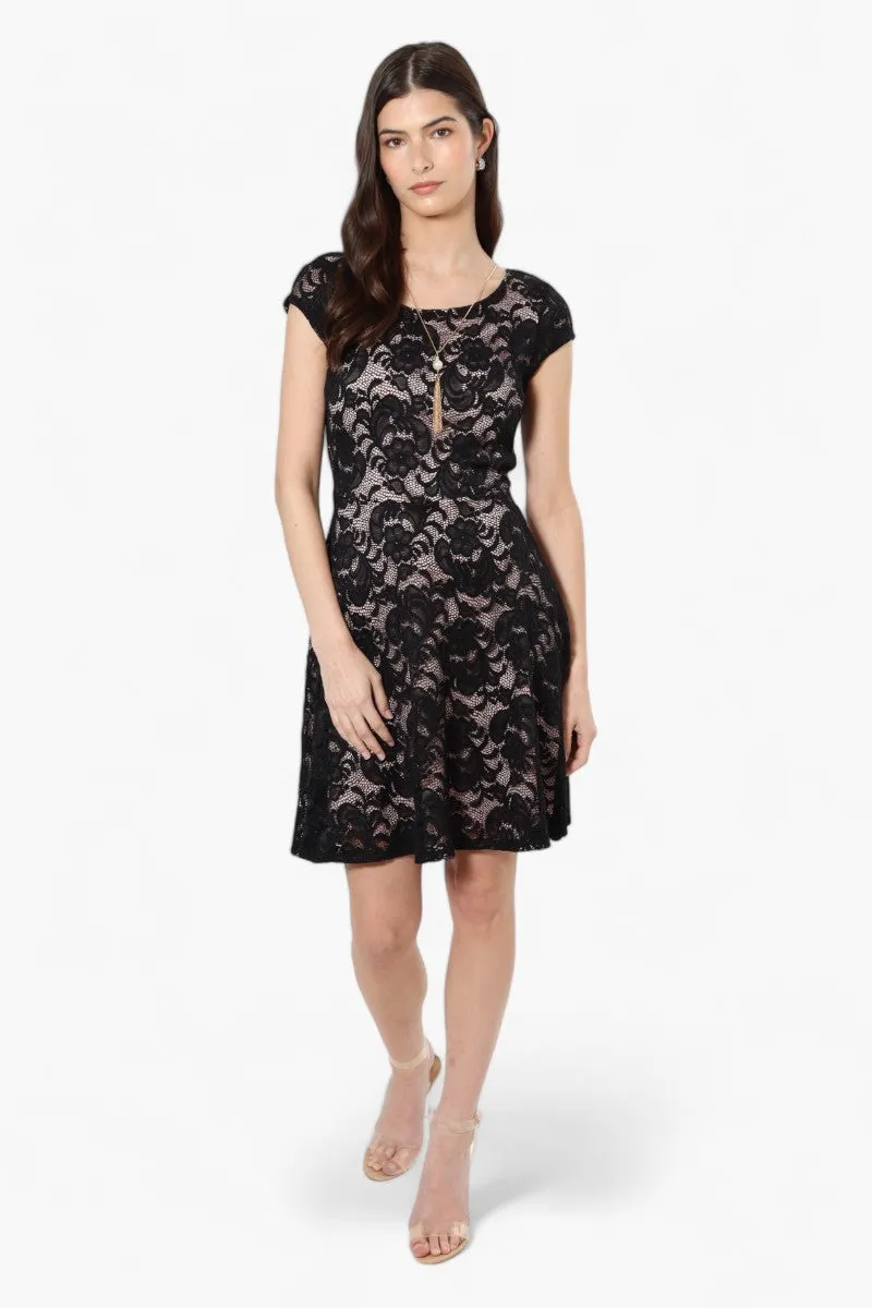 Limite Floral Lace Necklace Cocktail Dress - Black