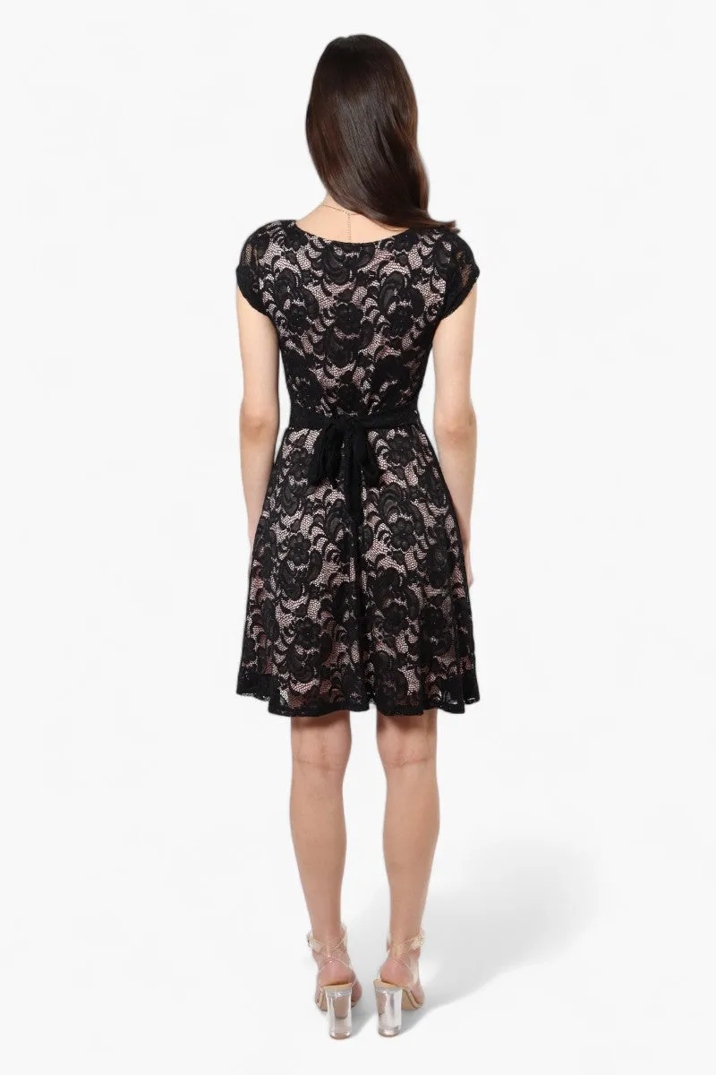 Limite Floral Lace Necklace Cocktail Dress - Black