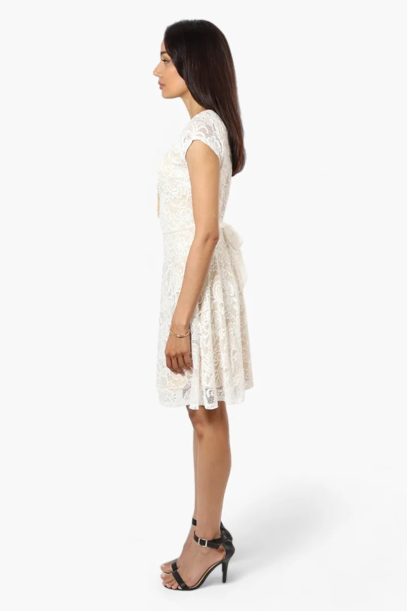 Limite Floral Lace Necklace Cocktail Dress - White