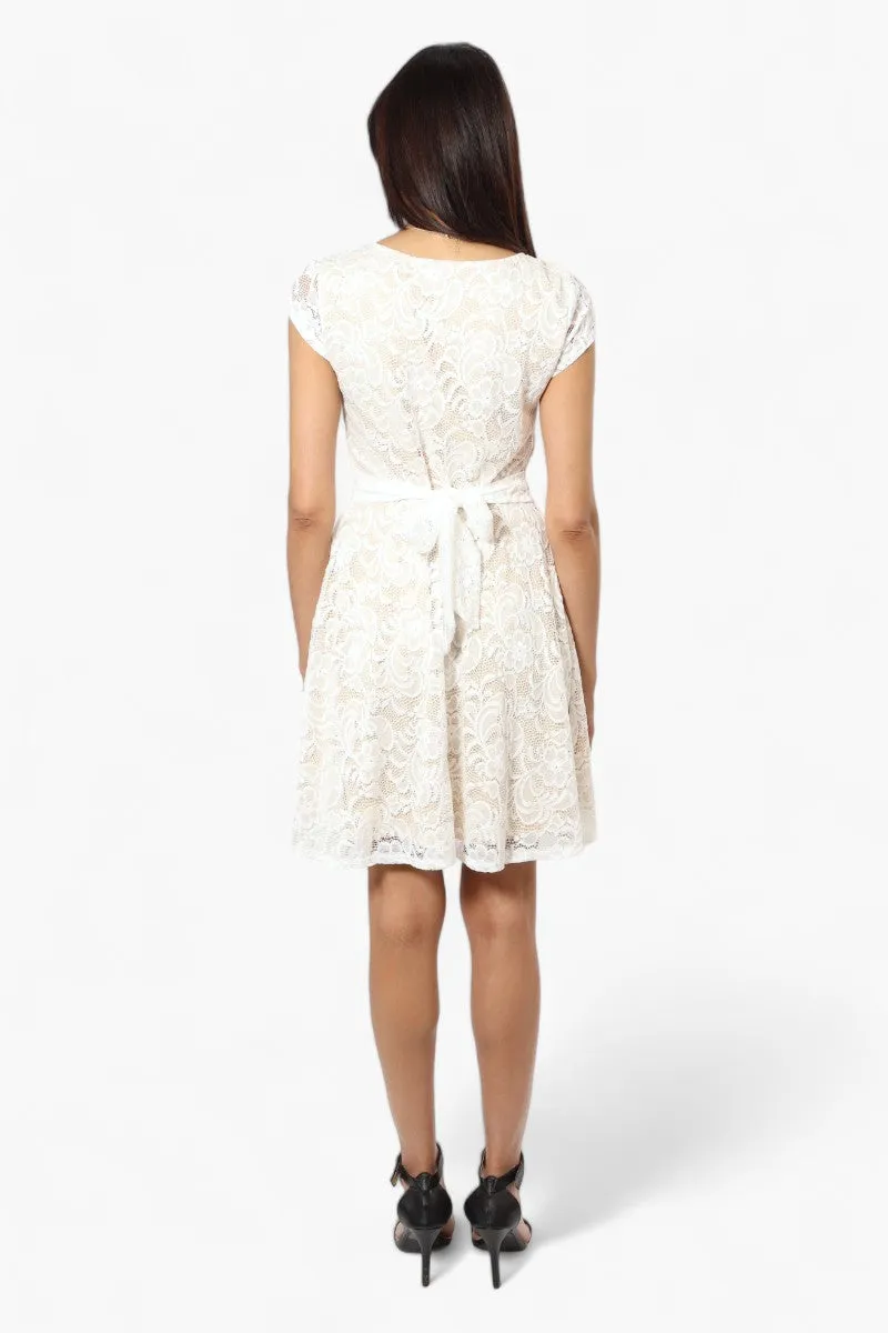 Limite Floral Lace Necklace Cocktail Dress - White