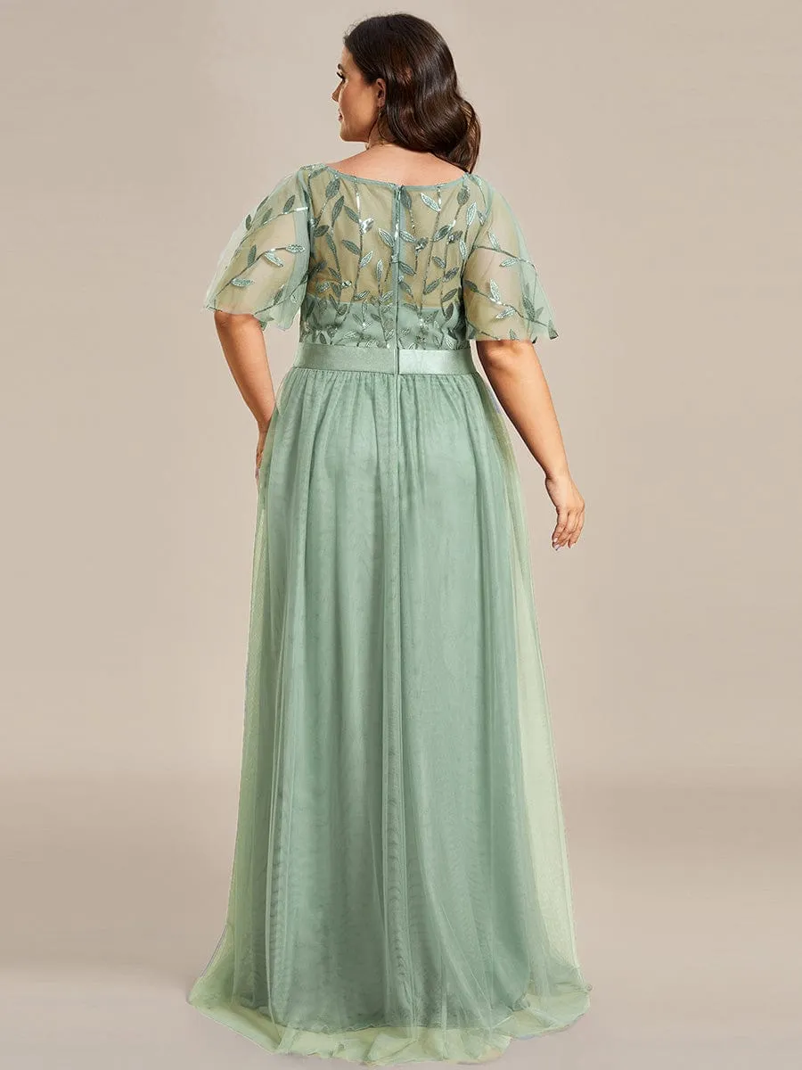 Plus Size Women's Embroidery Bridesmaid Dress with Short Sleeve