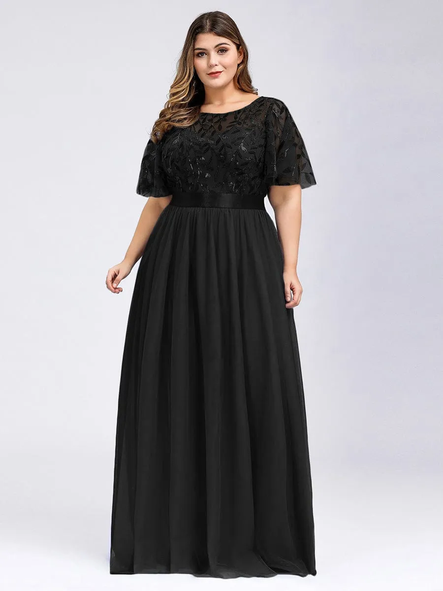 Plus Size Women's Embroidery Bridesmaid Dress with Short Sleeve