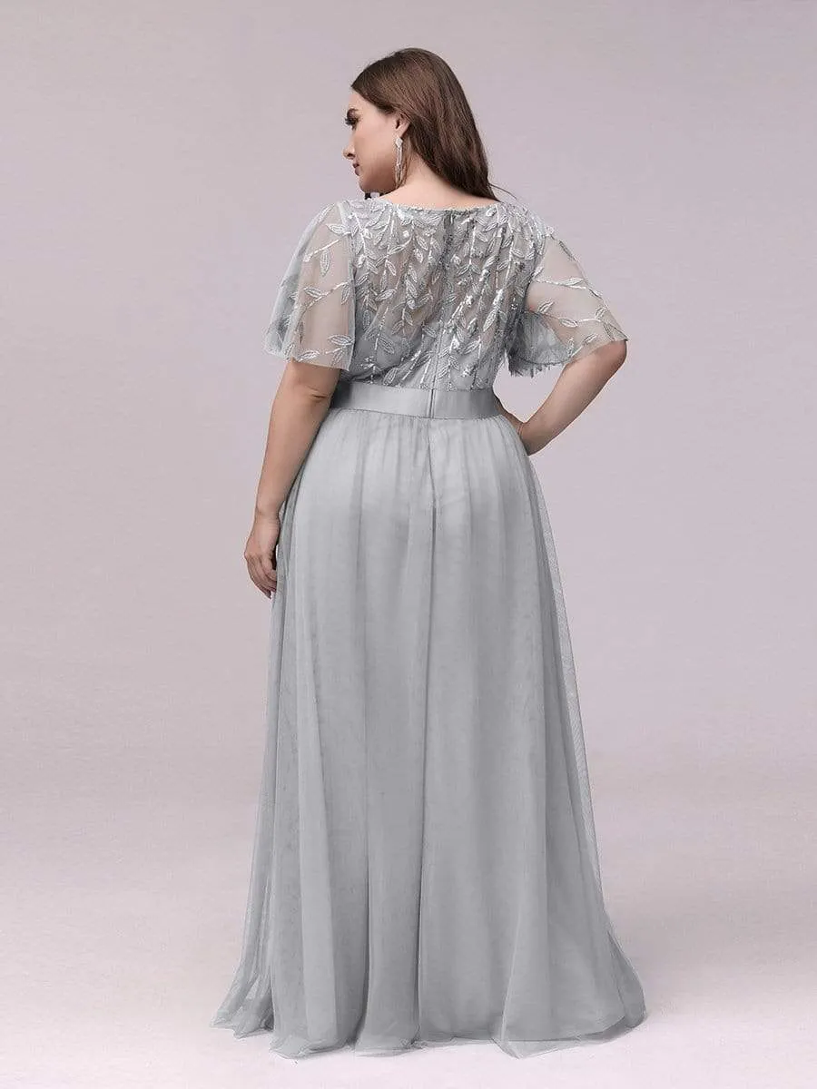 Plus Size Women's Embroidery Bridesmaid Dress with Short Sleeve